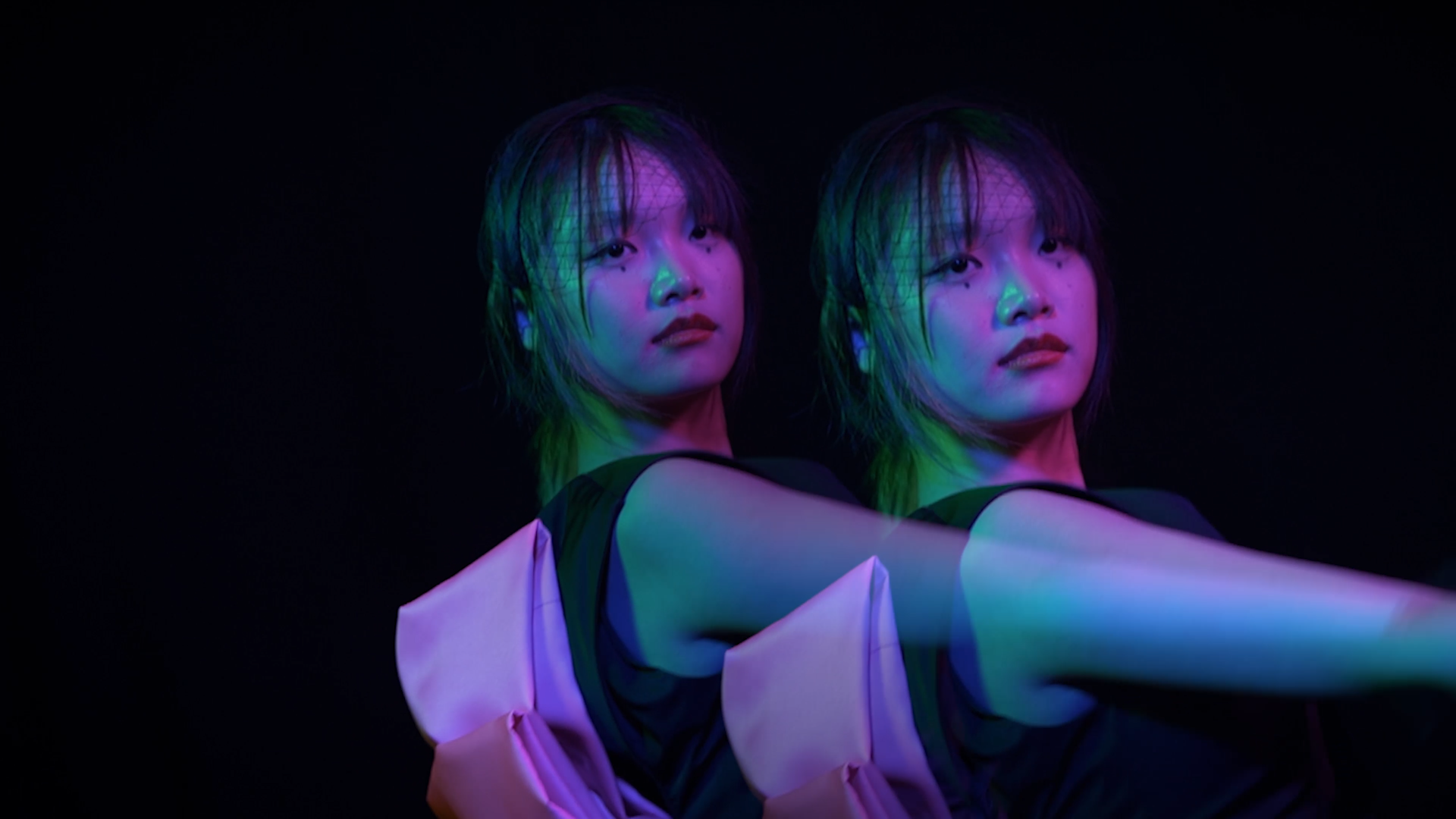 GIF 1